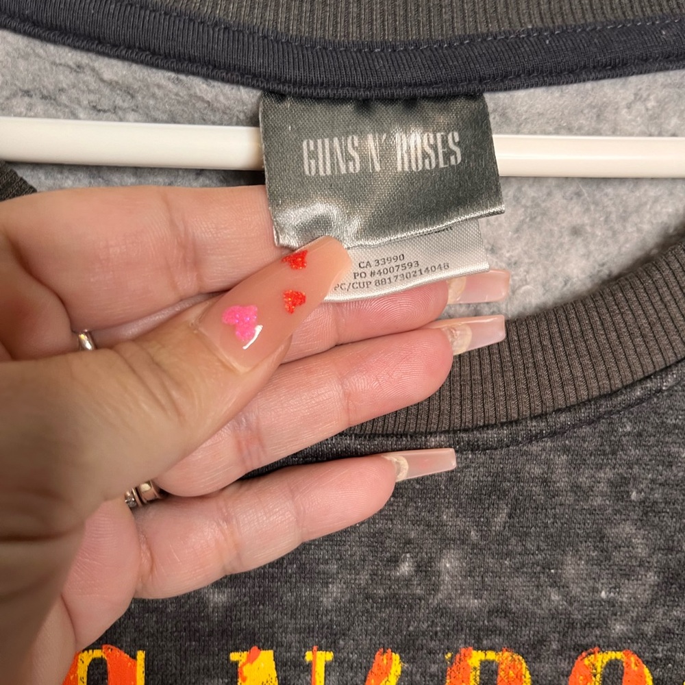Guns n’ Roses Crew Neck Sweater - Picture 4 of 4